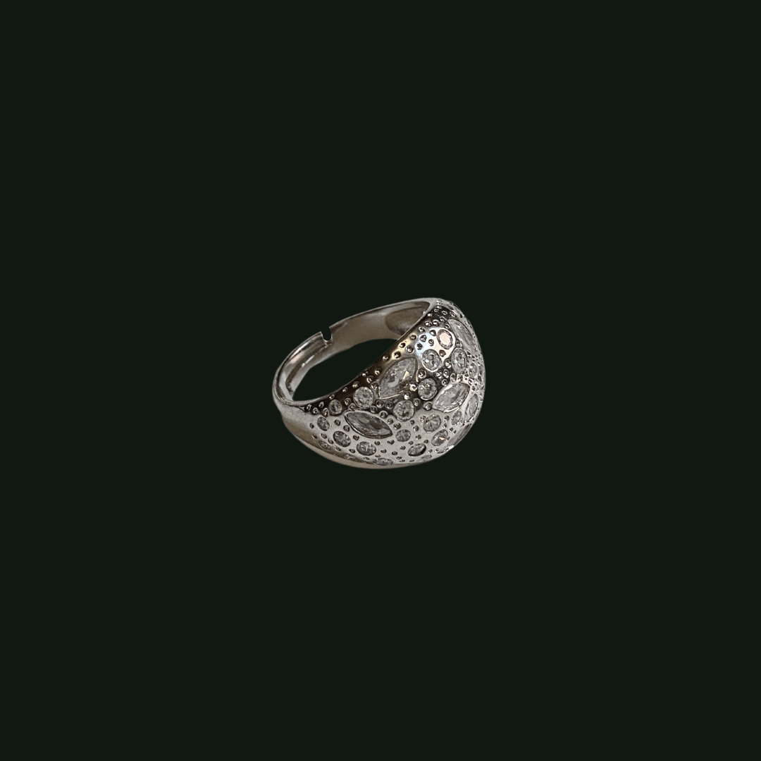 Nara 18K Ring