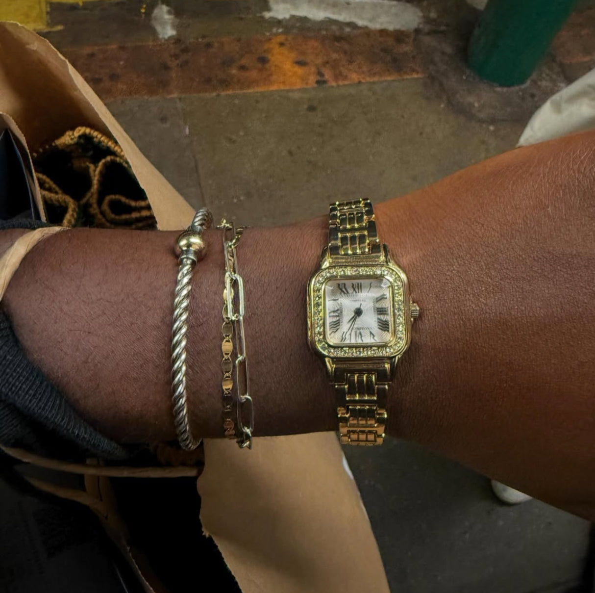 Toni Watch