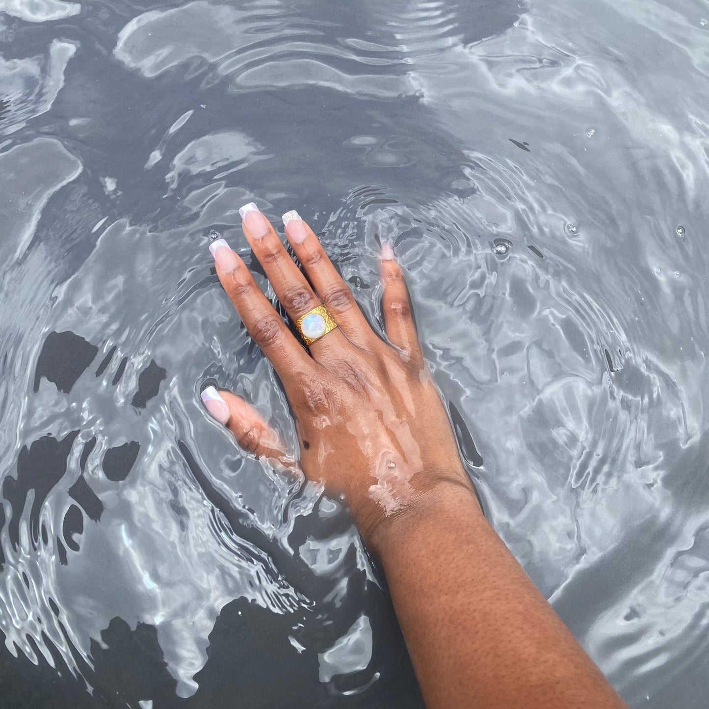 Jule 18K Ring