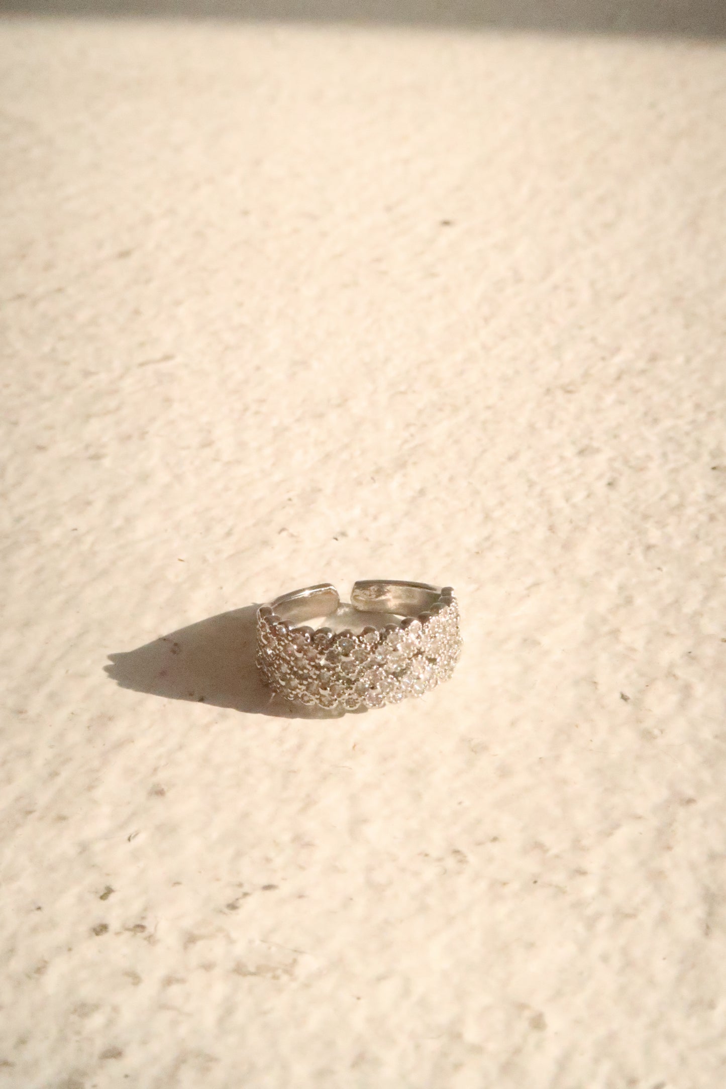 Gypso 18K Ring