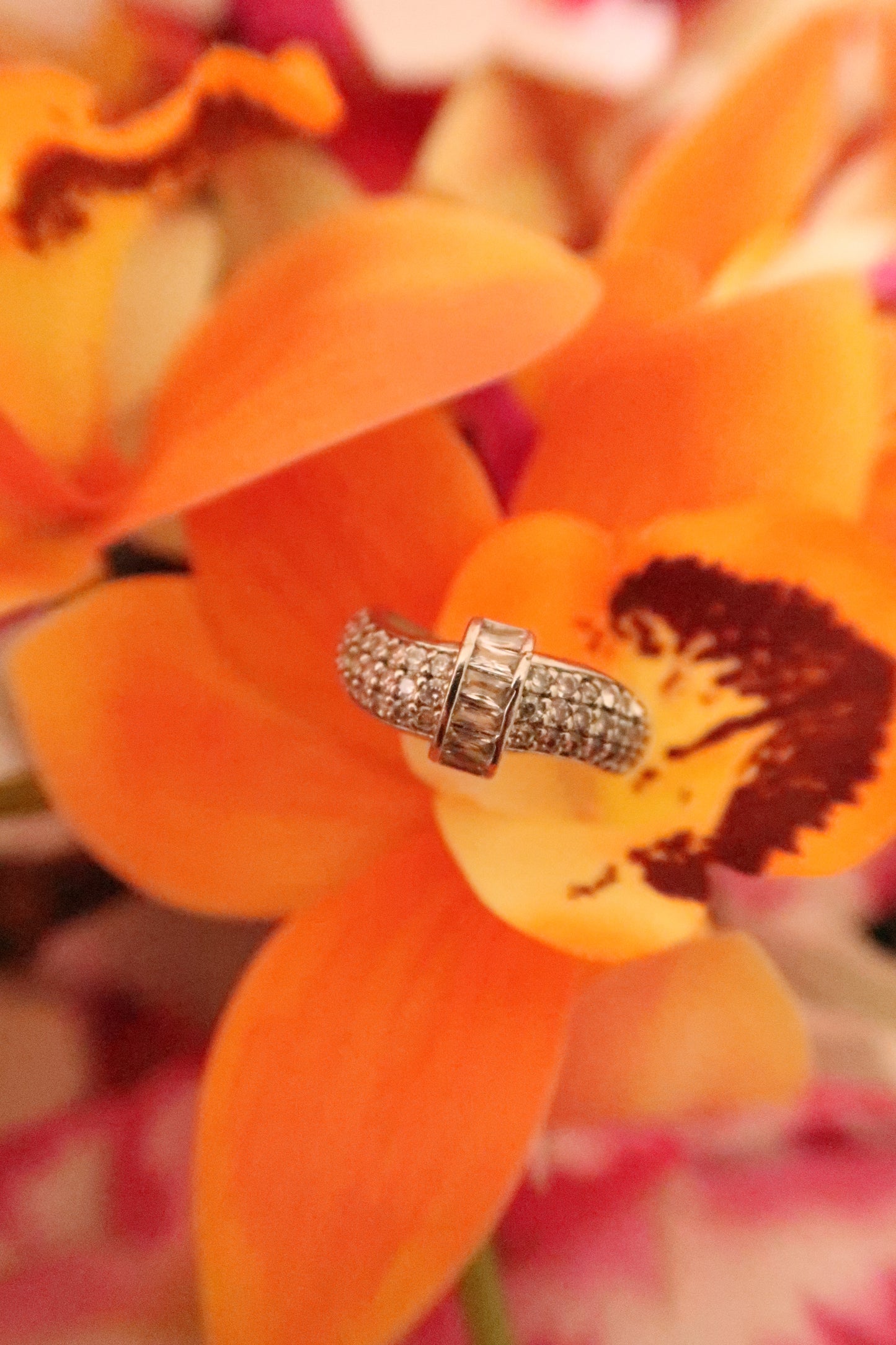 Lumi 18K Ring