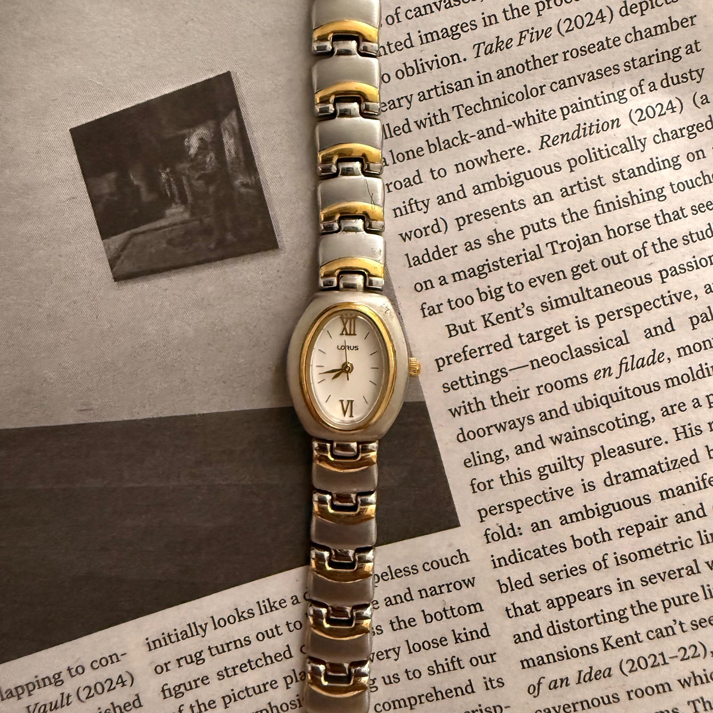 Two tone matte full oval puffer watch