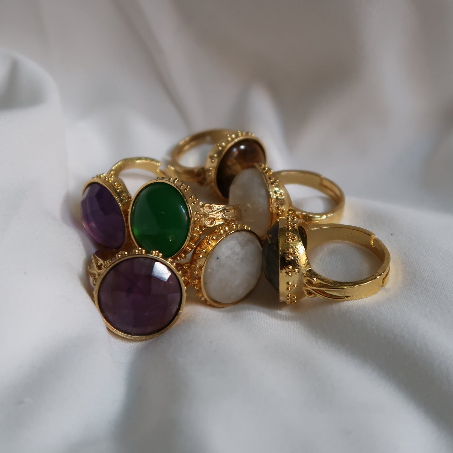 Suvi 18K Ring