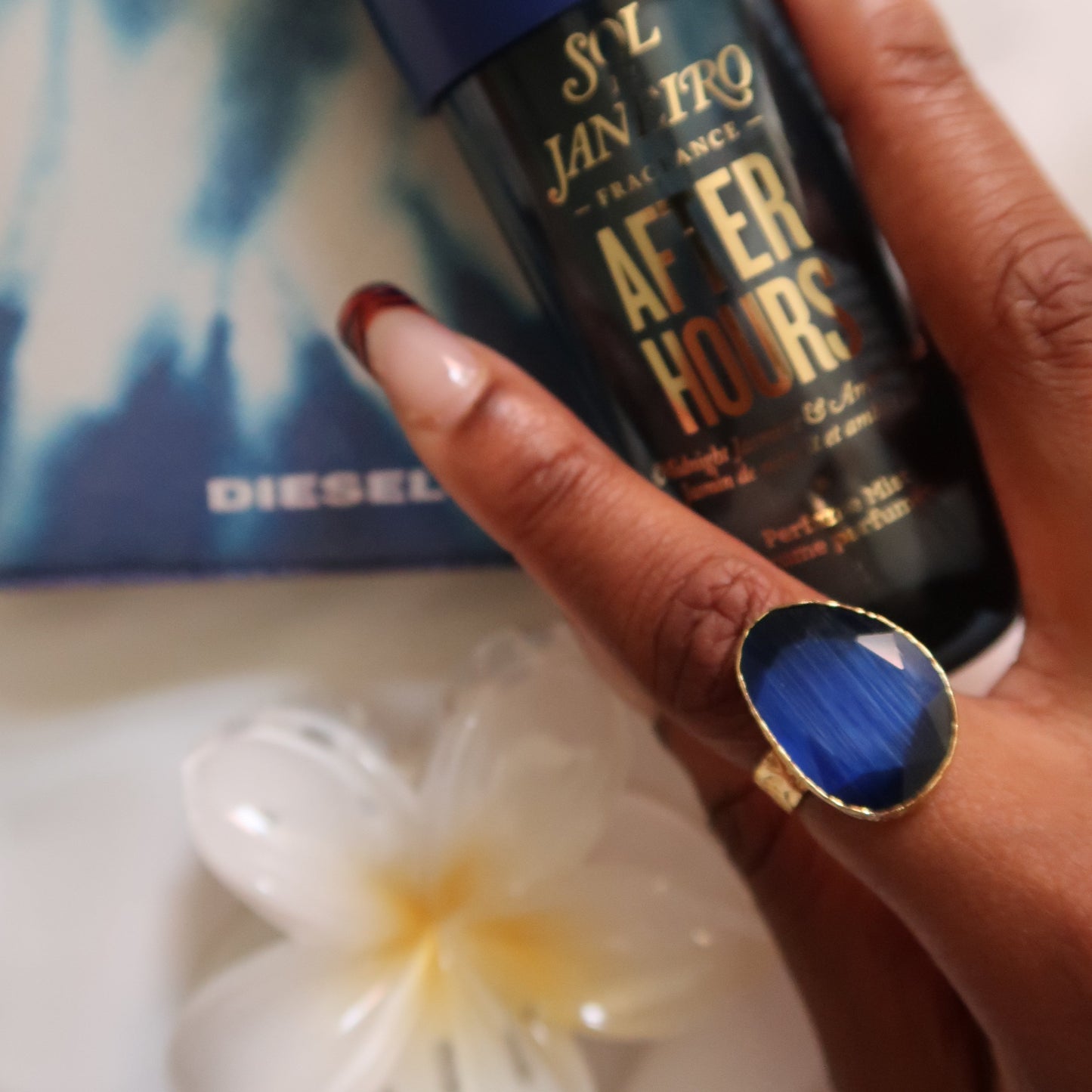 Aqua 18K Ring