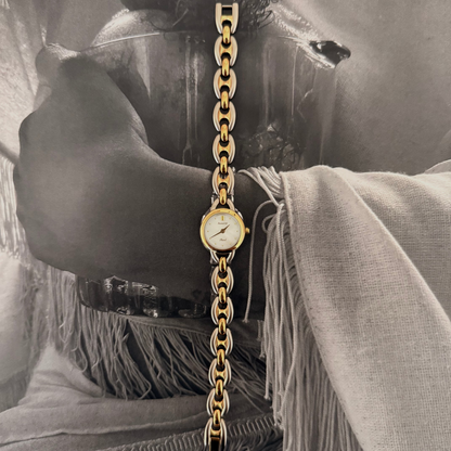 Two tone circle matte link watch