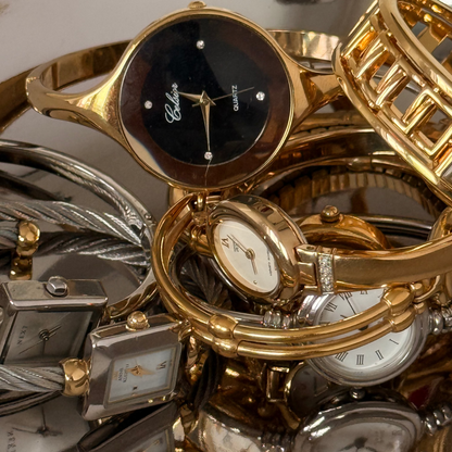 Silver circle thin hoop bangle watch