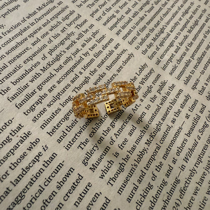 Sabine 18K Ring